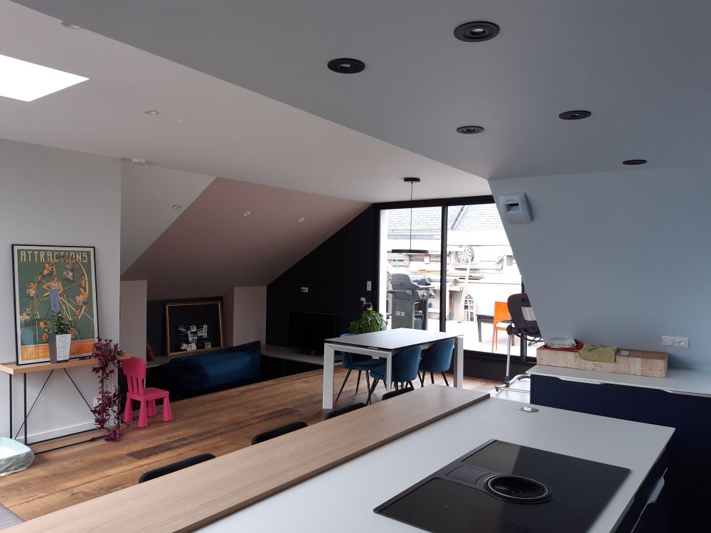 Présentation d'un projet de peinture d'intérieure réalisé.